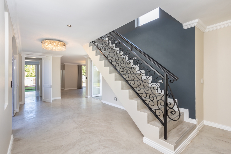 4 Bedroom Property for Sale in Val De Vie Estate Western Cape
